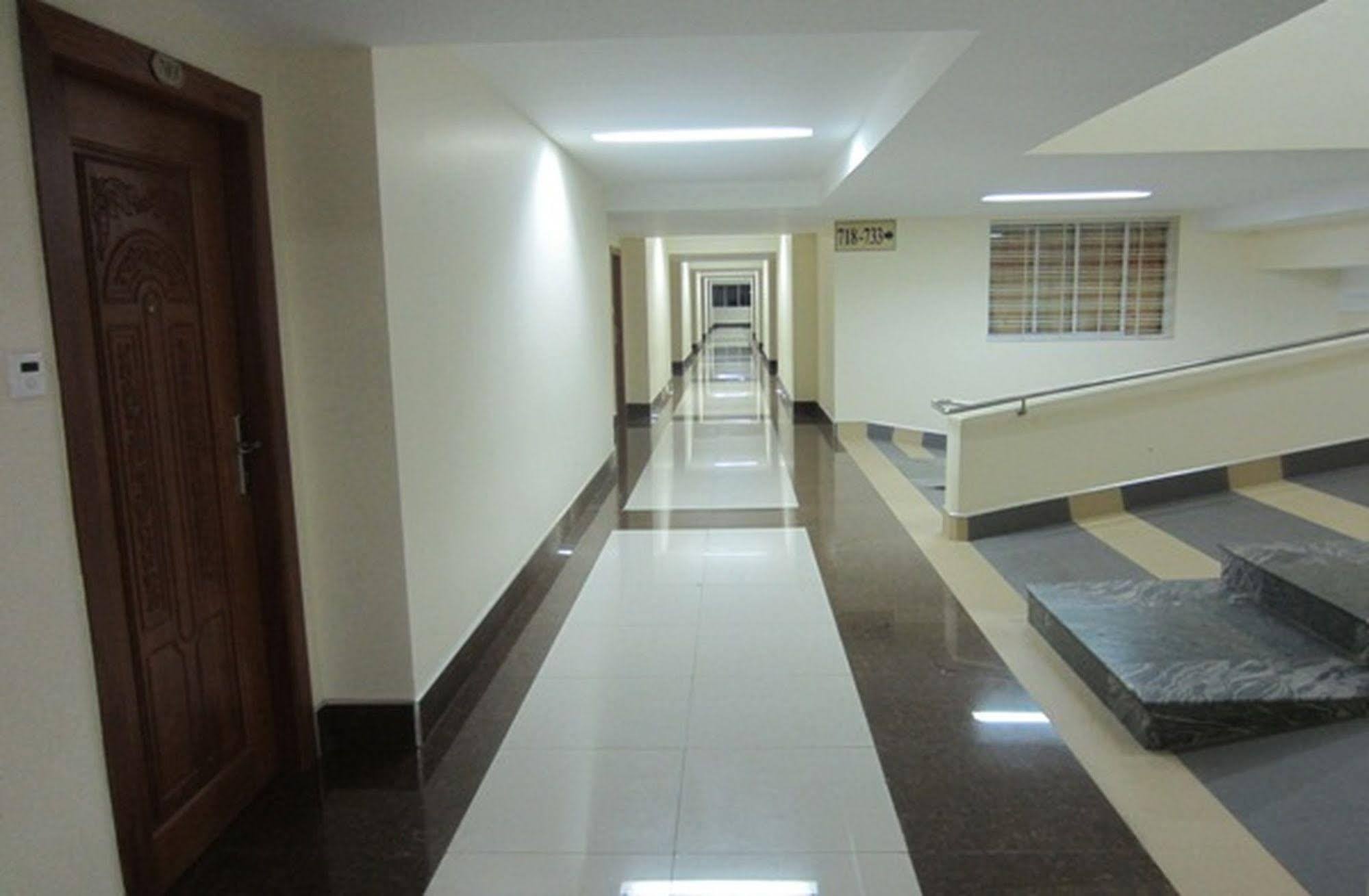 Lucky Star 2 Hotel Phnom Penh Eksteriør bilde